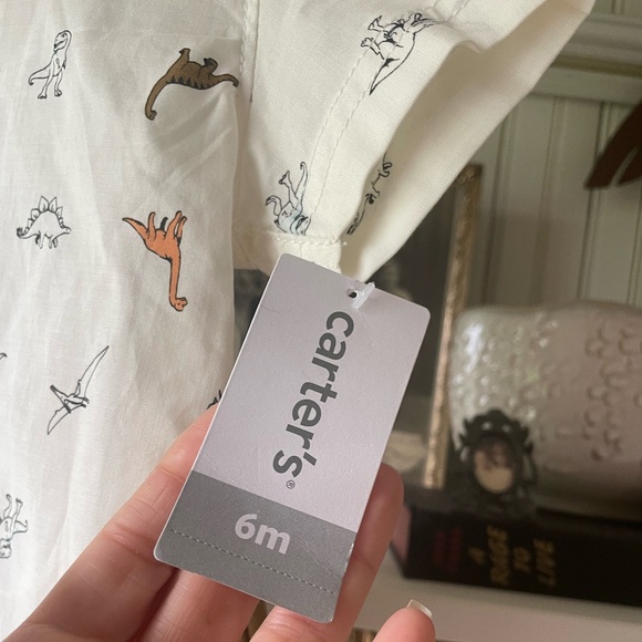 CARTER'S BABY BOY DINO DESIGN 2 PC SHORT SET SIZE 6 MONTHS NWT "FLAW" - Picture 3 of 8